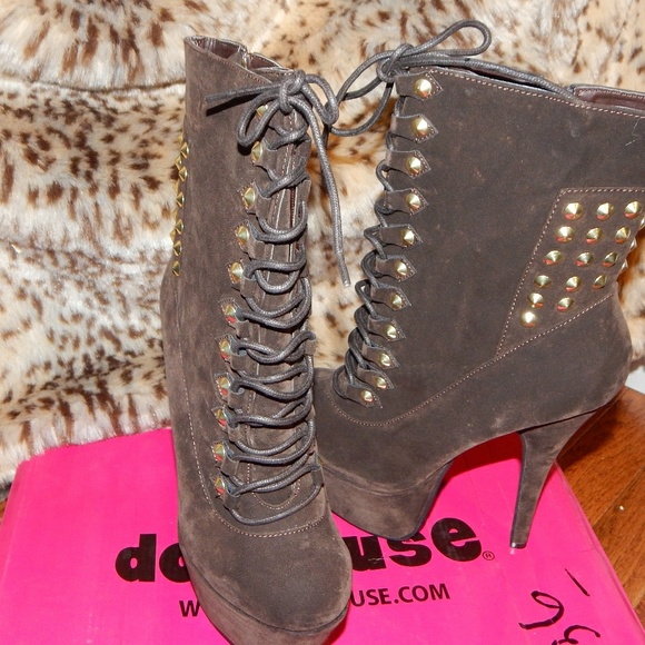 Dollhouse High Heel Booties - Picture 4 of 8